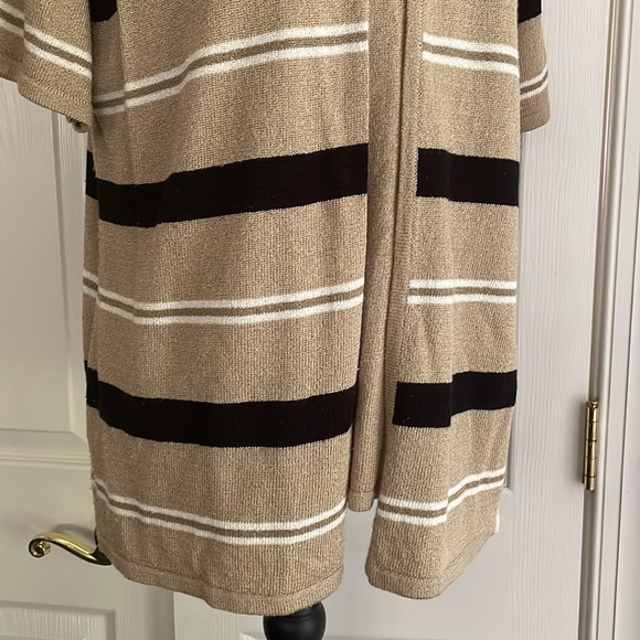 Sag harbor top - Picture 3 of 7